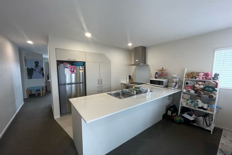 Photo of property in 25 Divide Loop, Takanini, 2112