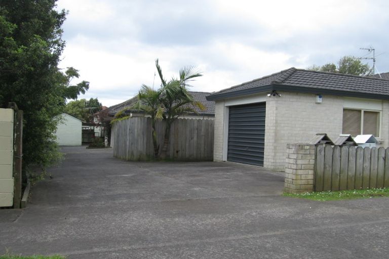 Photo of property in 2/49 Pah Road, Papatoetoe, Auckland, 2025