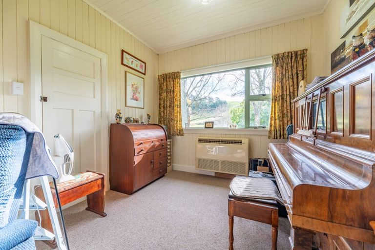 Photo of property in 284 Broad Gully Road, Morven, Waimate, 7979