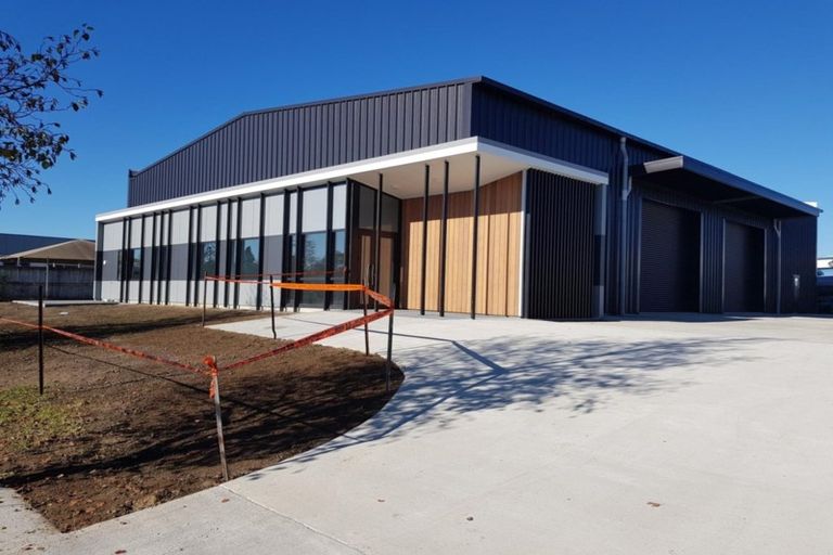 Photo of property in The Rise, 5 Hatfield Place, Albany Heights, Auckland, 0632