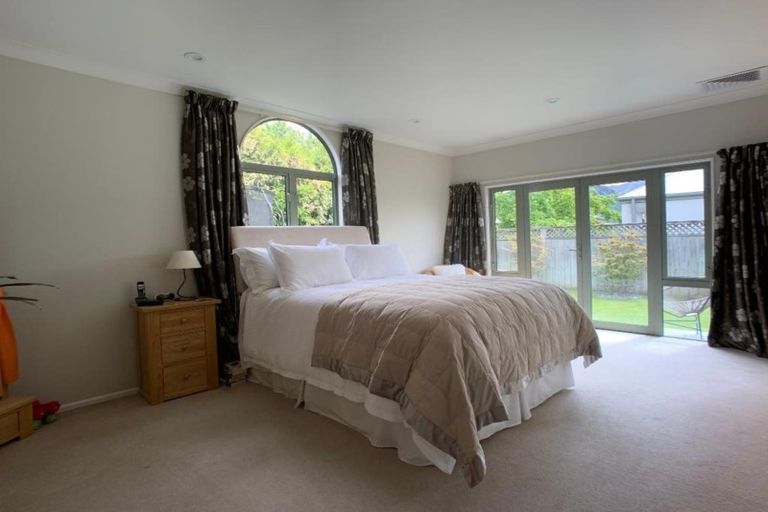 Photo of property in 2 Pearl Lane, Arrowtown, 9302