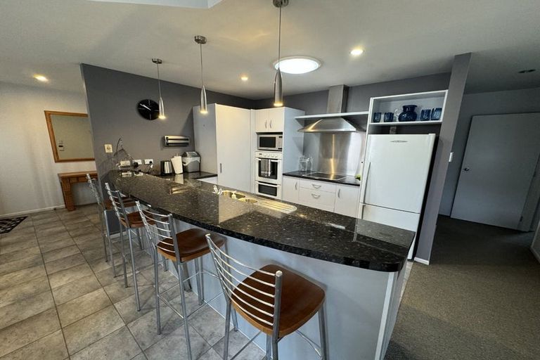 Photo of property in 48 Lucknow Road, Havelock North, 4130