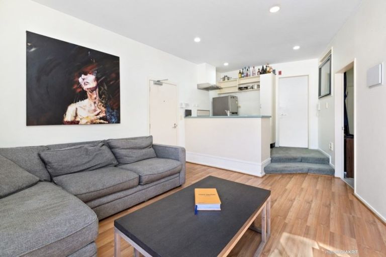Photo of property in Atlas House, 15b/22 Ghuznee Street, Te Aro, Wellington, 6011