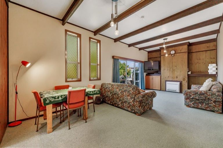 Photo of property in 18 Bowen Street, Kurow, 9435