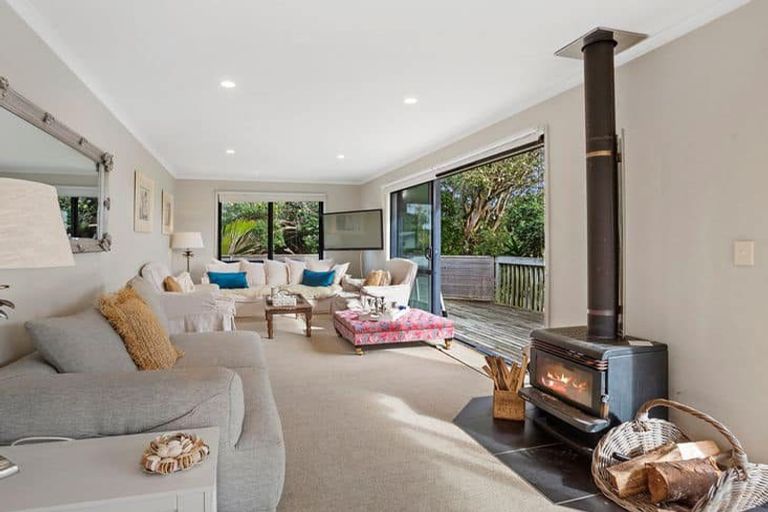 Photo of property in 292b Seaforth Road, Waihi Beach, 3611