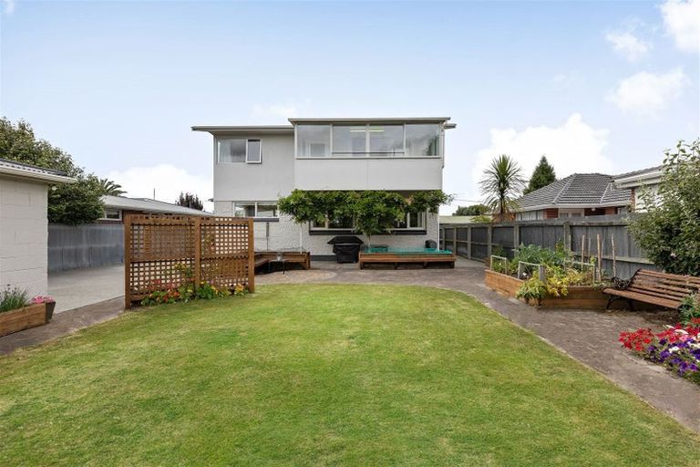 Photo of property in 5 Chedworth Avenue, Bishopdale, Christchurch, 8053