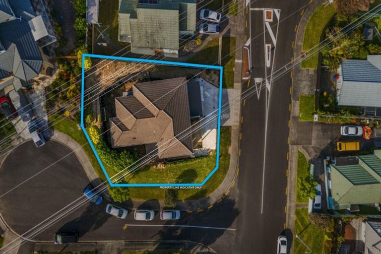 Photo of property in 50 Garton Drive, Massey, Auckland, 0614