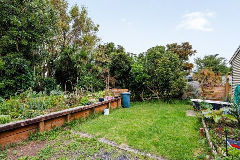 Photo of property in 58 Wainui Road, Raglan, 3225