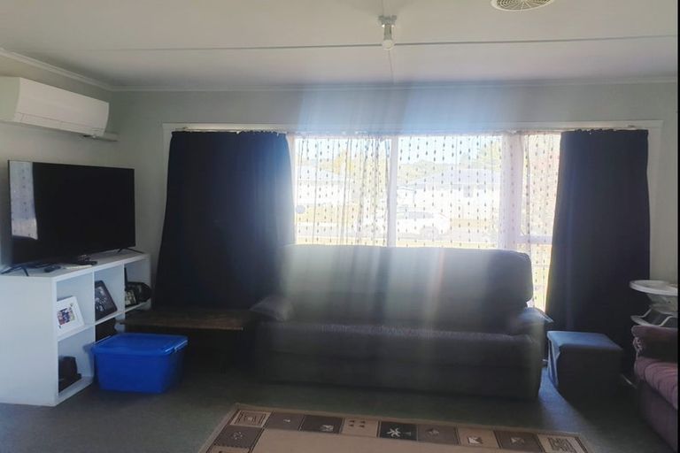 Photo of property in 19 Kahu Street, Utuhina, Rotorua, 3015