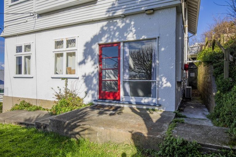 Photo of property in 33a Thompson Street, Mount Cook, Wellington, 6011