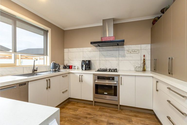 Photo of property in 2 Penstock Place, Twizel, 7901