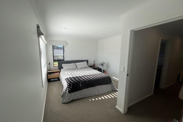 Photo of property in 111 Banks Street, Marfell, New Plymouth, 4310