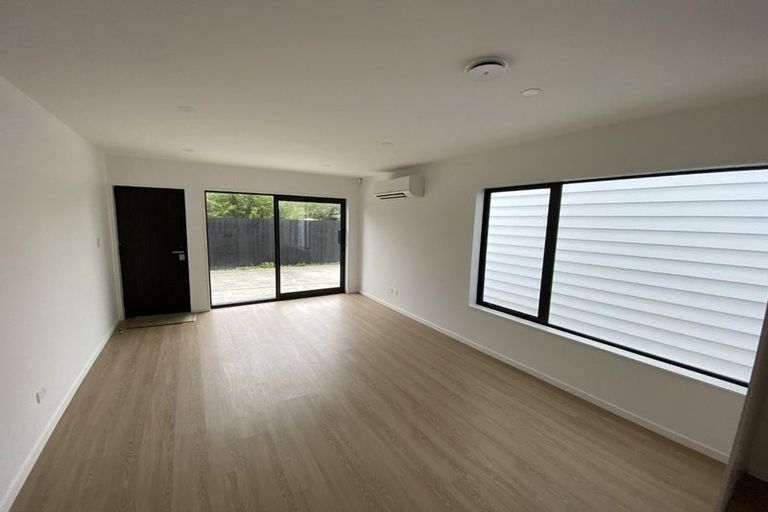 Photo of property in 5/20 Metcalfe Road, Ranui, Auckland, 0612