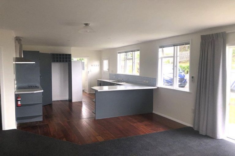 Photo of property in 12 Miriona Grove, Paekakariki, 5034