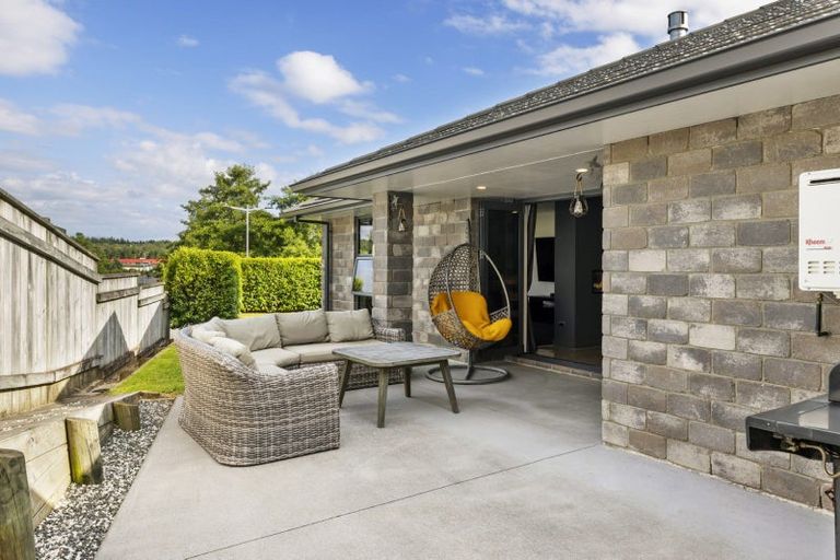 Photo of property in 9 Pumice Glade, Pyes Pa, Tauranga, 3112