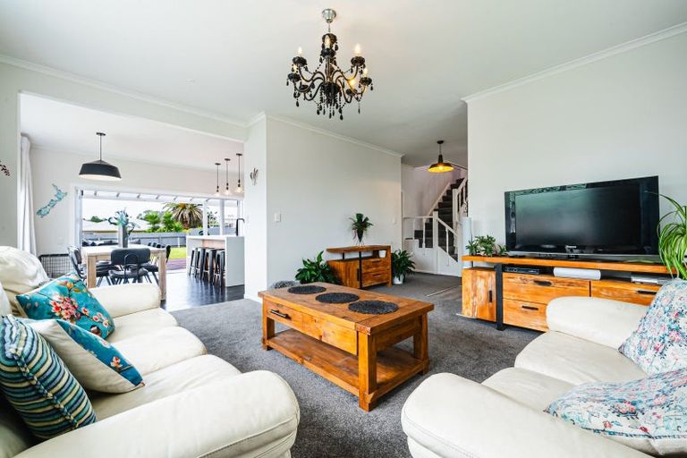 Photo of property in 191 Carrington Street, Lower Vogeltown, New Plymouth, 4310