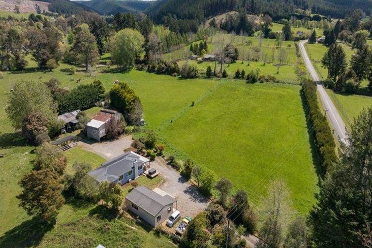 Photo of property in 359 Pigeon Valley Road, Pigeon Valley, Wakefield, 7096