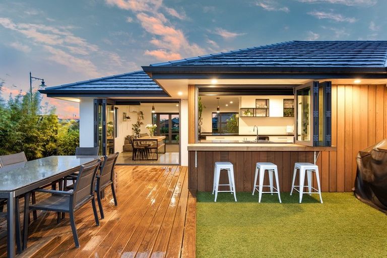 Photo of property in 10 Clifford Close, Leamington, Cambridge, 3432