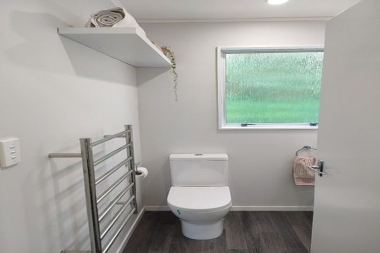 Photo of property in 4b Cedar Street, Maungaraki, Lower Hutt, 5010