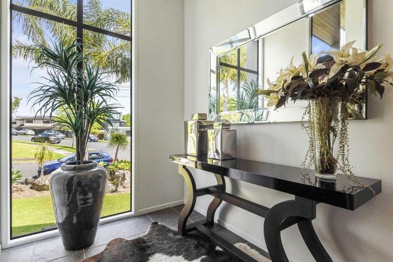 Photo of property in 48 Park Rise, Campbells Bay, Auckland, 0630