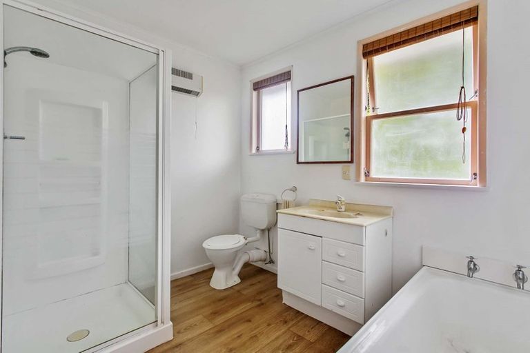 Photo of property in 28d Stratford Road, Manurewa, Auckland, 2105