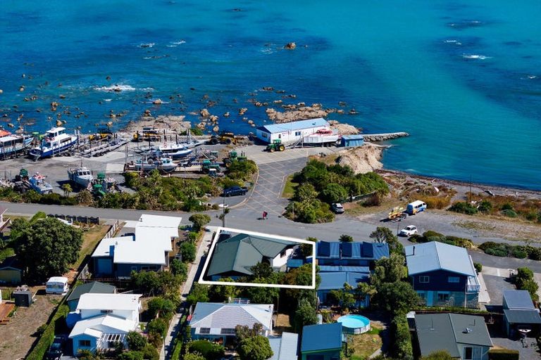 Photo of property in 4 Moa Road, South Bay, Kaikoura, 7300