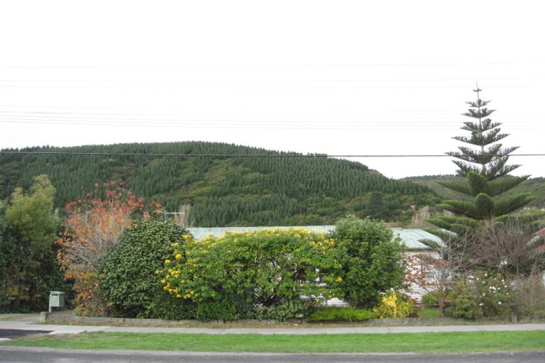 Photo of property in 52a Hinemoa Street, Paraparaumu, 5032
