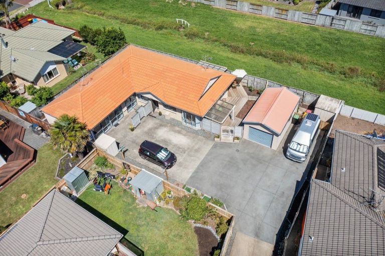 Photo of property in 160 Evans Road, Papamoa Beach, Papamoa, 3118