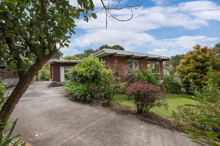 Photo of property in 48 Rehia Road, Massey, Auckland, 0614