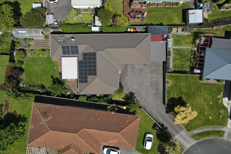 Photo of property in 21 Mangakoea Place, St Andrews, Hamilton, 3200