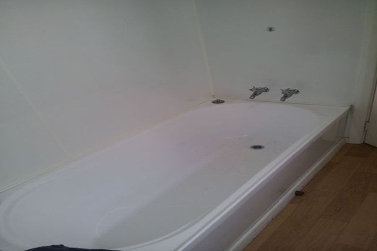 Photo of property in 20 Wilson Street, Newtown, Wellington, 6021