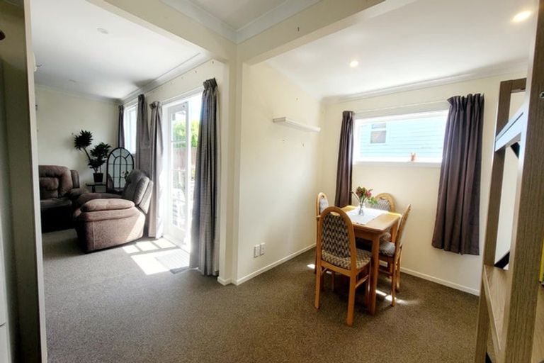 Photo of property in 61 Morere Street, Titahi Bay, Porirua, 5022