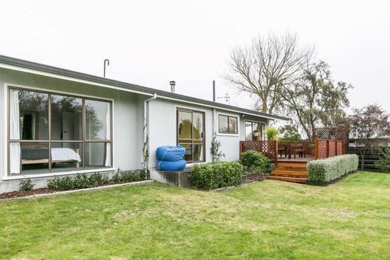 Photo of property in 27 James Cook Street, Havelock North, 4130