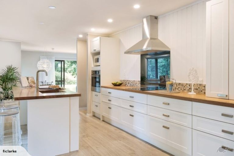 Photo of property in 31 Landing Road, Kerikeri, 0230