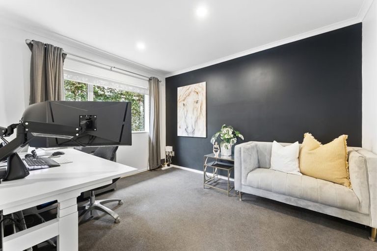 Photo of property in 28a Rangatira Road, Birkenhead, Auckland, 0626