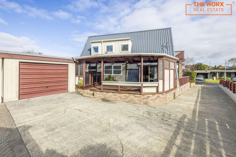 Photo of property in 6 Ashdown Place, Pahurehure, Papakura, 2113