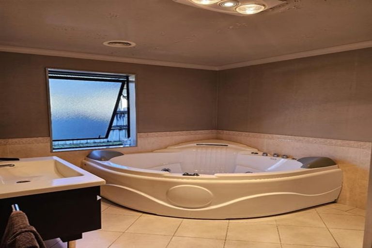 Photo of property in 6 Westbury Mews, Huntington, Hamilton, 3210