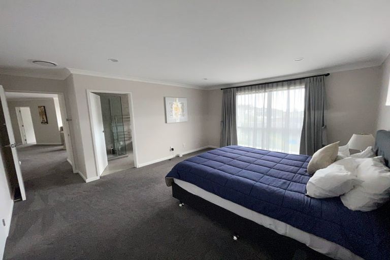 Photo of property in 13 Tawatawa Street, Long Bay, Auckland, 0630