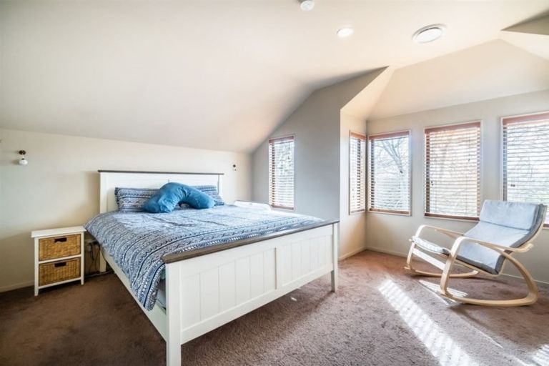 Photo of property in 1/48 Schnapper Rock Road, Schnapper Rock, Auckland, 0632