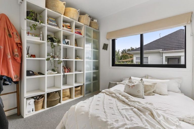 Photo of property in 2a Wesley Street, Devonport, Auckland, 0624