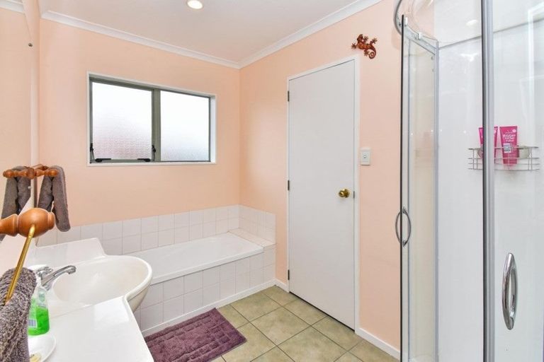 Photo of property in 1/11 Mangarata Avenue, Papatoetoe, Auckland, 2025