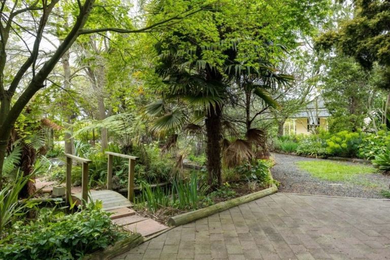 Photo of property in 198 School Road, Clive, 4102