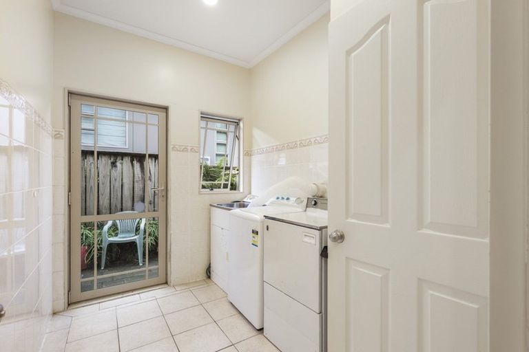 Photo of property in 25 Roderick Place, Rototuna, Hamilton, 3210