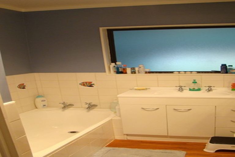 Photo of property in 14a Woodridge Drive, Woodridge, Wellington, 6037