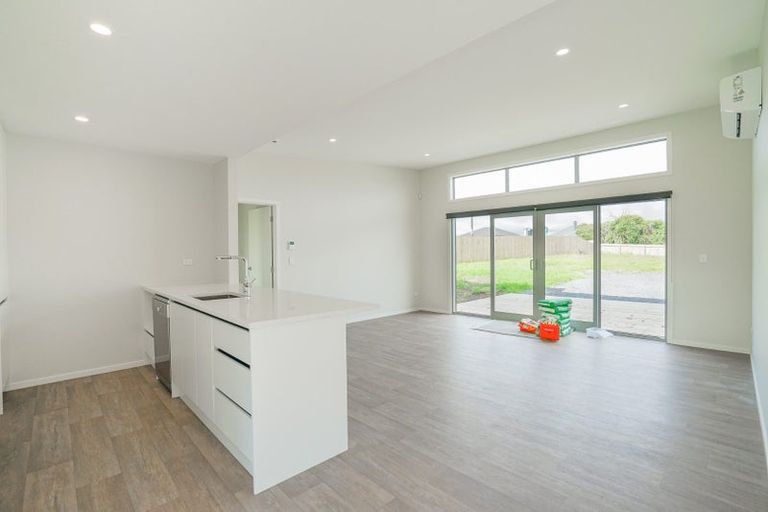 Photo of property in 21 Te Puea Avenue, Meremere, Mercer, 2474