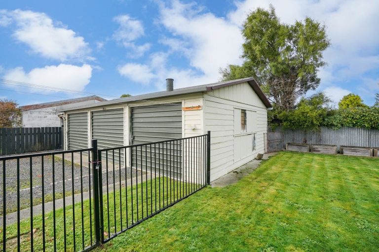 Photo of property in 65 Christina Street, Strathern, Invercargill, 9812