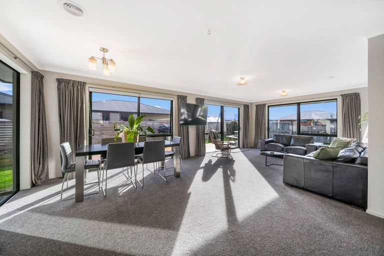 Photo of property in 76 Orbell Crescent, Te Anau, 9679