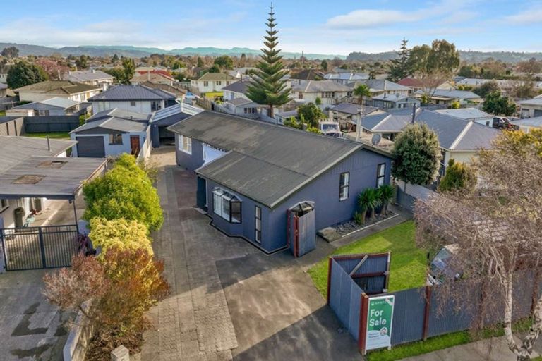 Photo of property in 56 Alexander Avenue, Onekawa, Napier, 4110