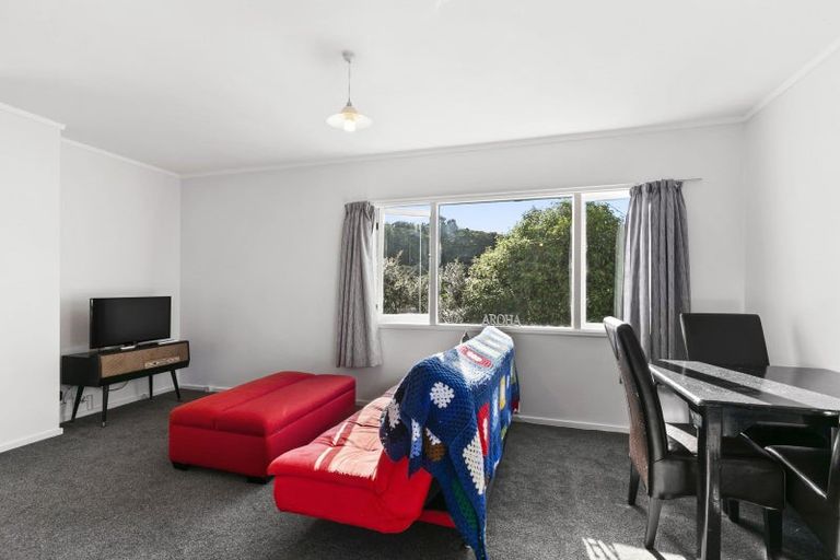 Photo of property in 95 Makara Road, Karori, Wellington, 6012