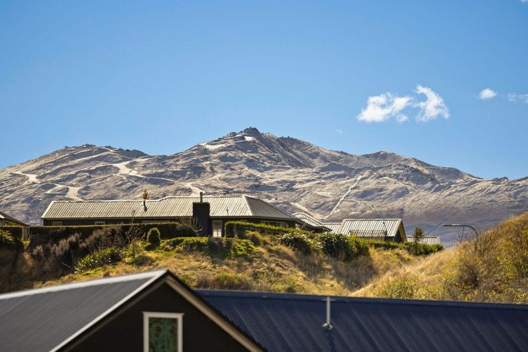 Photo of property in 15 Sandford Terrace, Lower Shotover, Queenstown, 9304